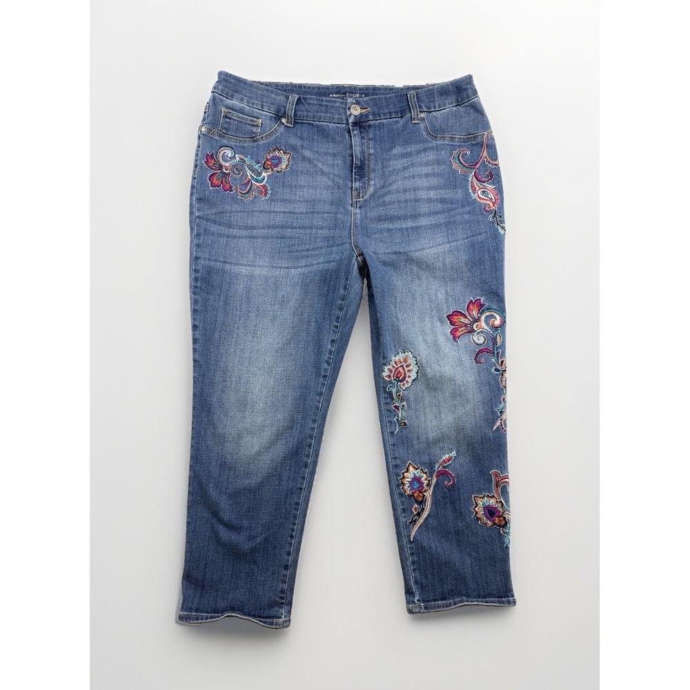 Chico's Platinum Crop Jeans Size 3 (XL/16) Flower Embroidered Blue Medium Wash